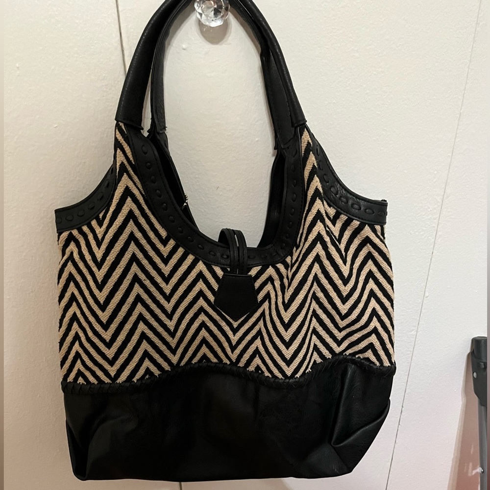 Big Buddha EUC Chevron Tote Hobo Bag - Picture 3 of 14